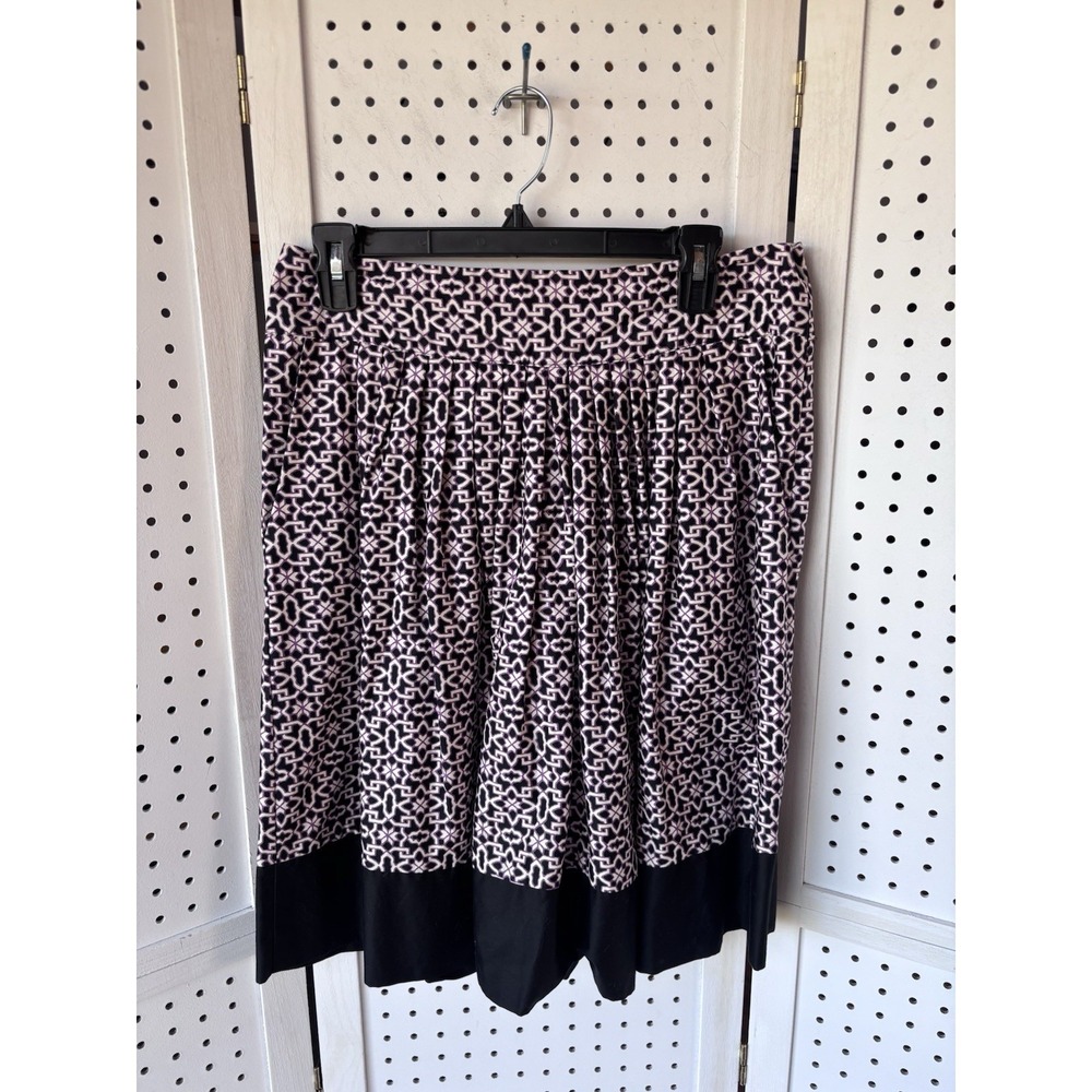 Fashion Bug Women's 8 Pleated Cotton Knee Skirt Purple Black Geo Print